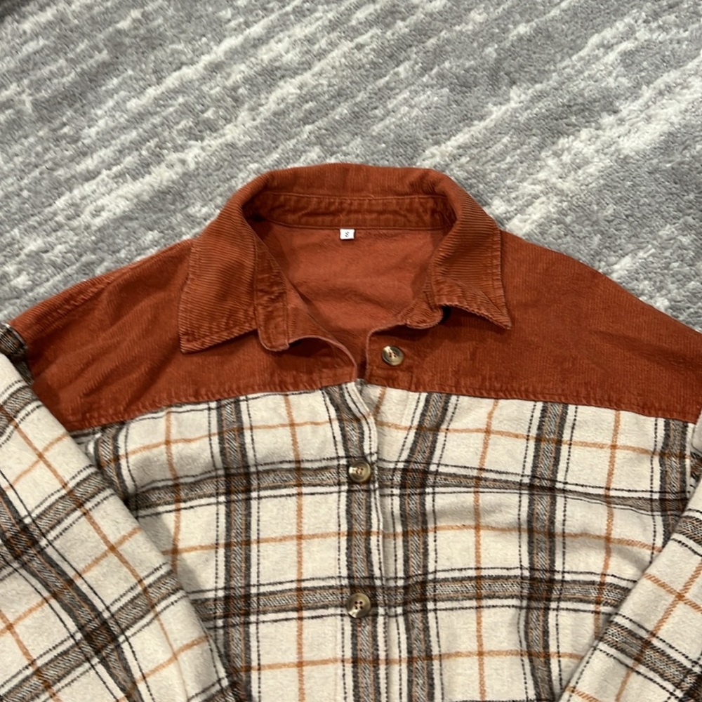 Flannel shacket - Picture 2 of 3